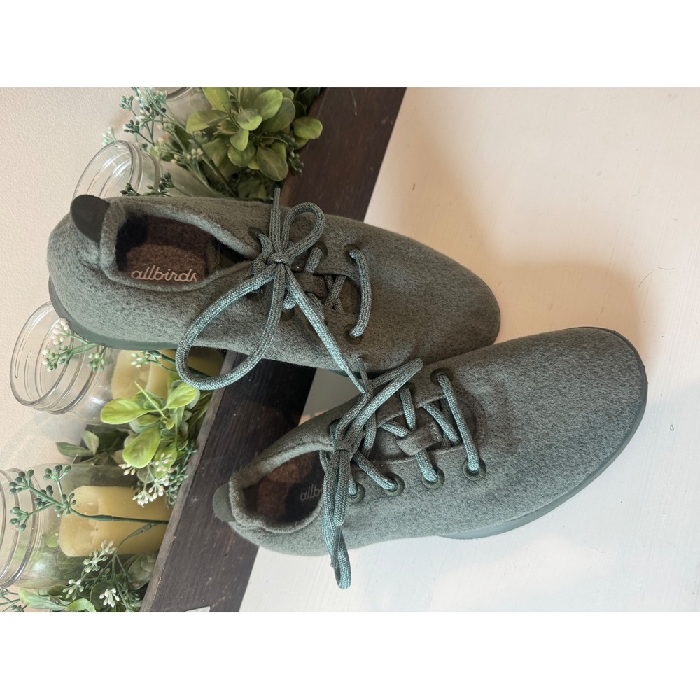 Allbirds Wool Runner Sneakers Womens 9 Dark Sage Green Merino Wool Walking Shoes